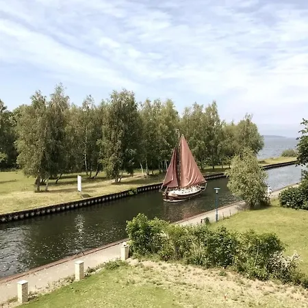 Apartment Penthouse Am Wasser *